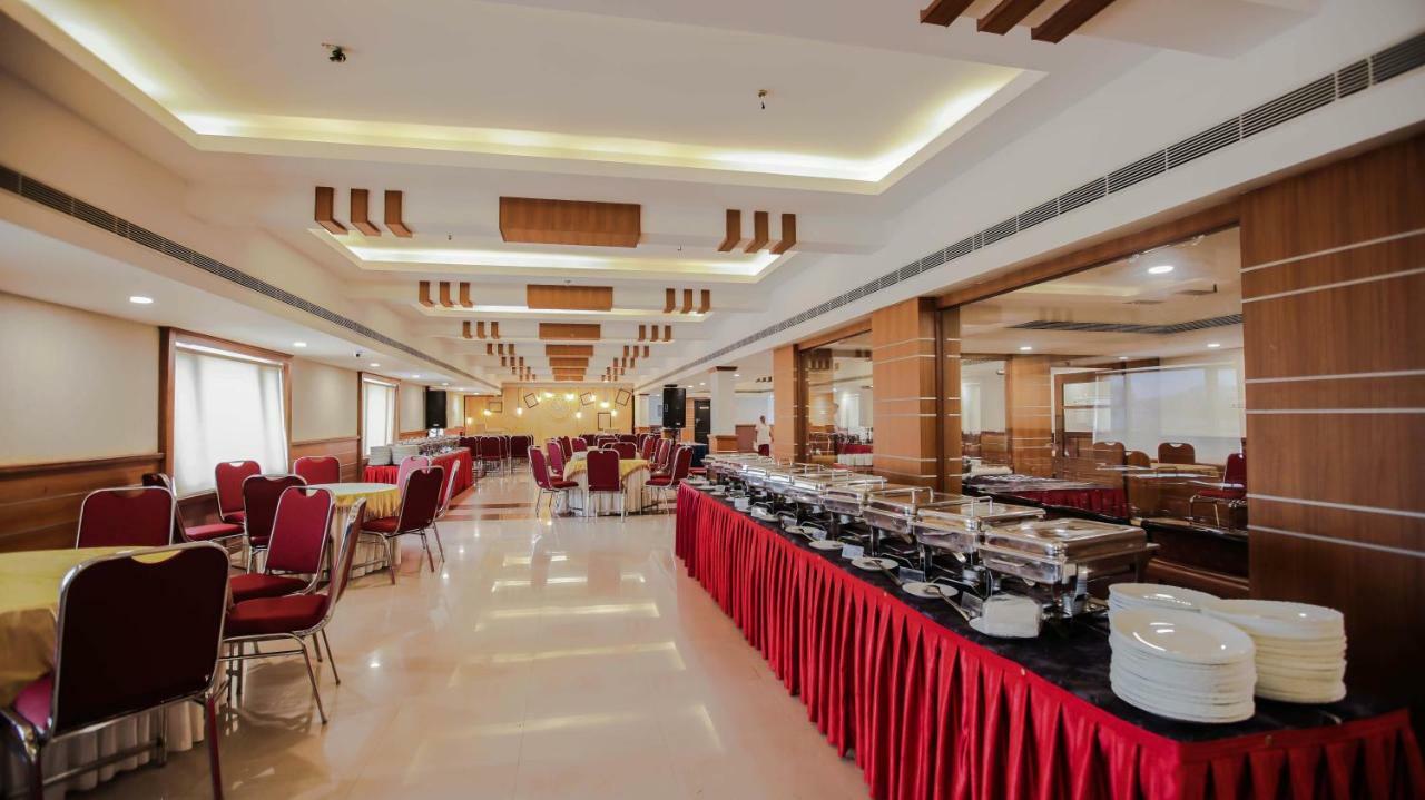 Dass Continental Thrissur Екстериор снимка